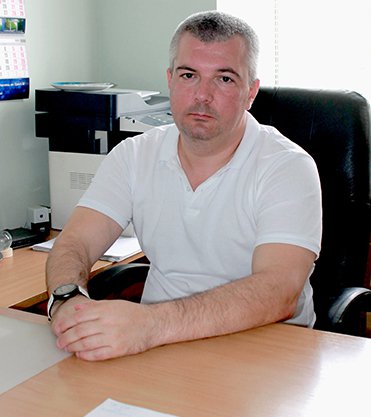 керівник